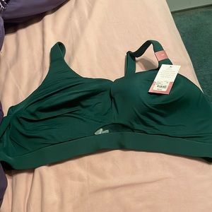 Brand new no wire bra